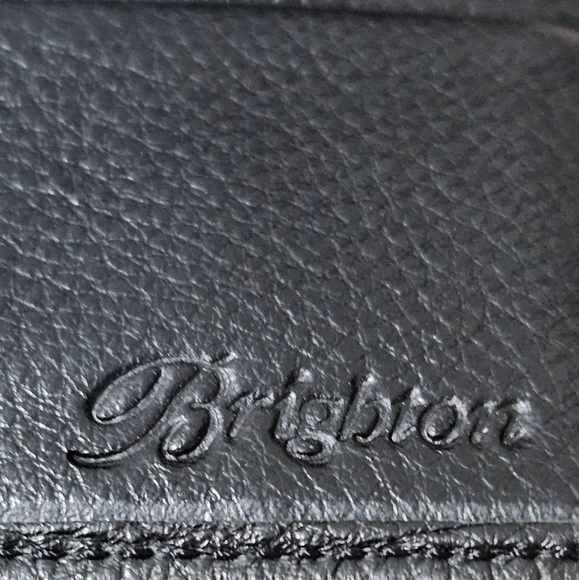 BRIGHTON Black Crossbody Wallet With Detachable Strap - Picture 6 of 12